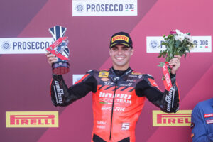 “When I saw Iker crash, I thought that my moment had finally come” – Montella all smiles after podium triple at Donington