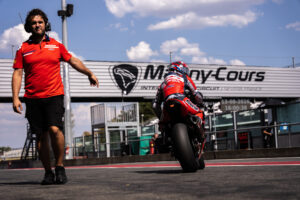 “We tried many things with setup, including electronics and suspension” – Chantra, Dixon on scorching Magny-Cours test